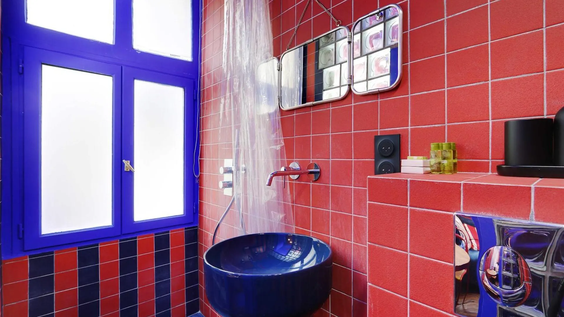 Colourful For 2 - Heart Of Le Marais Apartamento